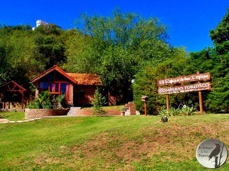 Cabanas El Refugio De Los Pajaros Merlo Exteriör bild