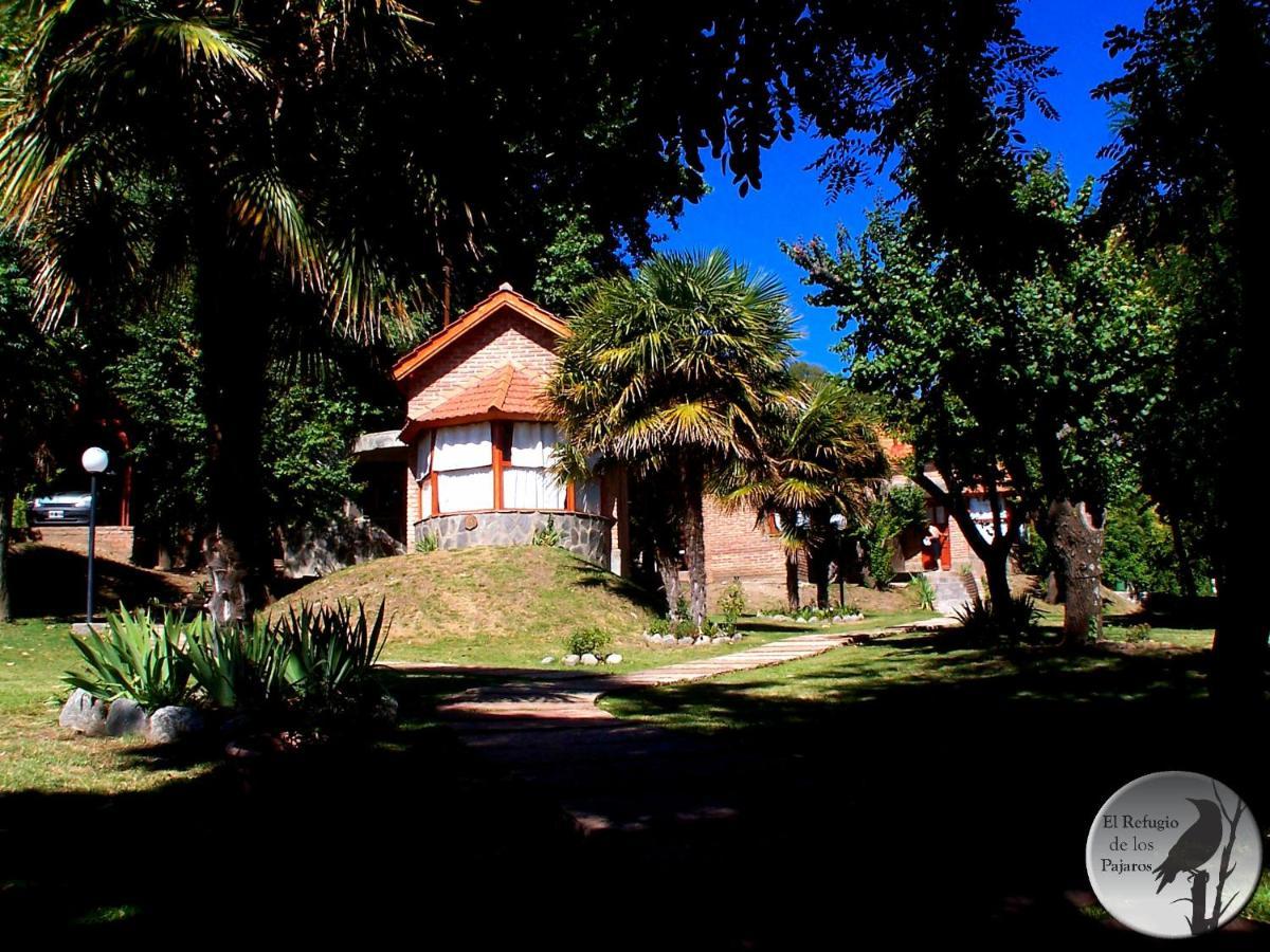 Cabanas El Refugio De Los Pajaros Merlo Exteriör bild