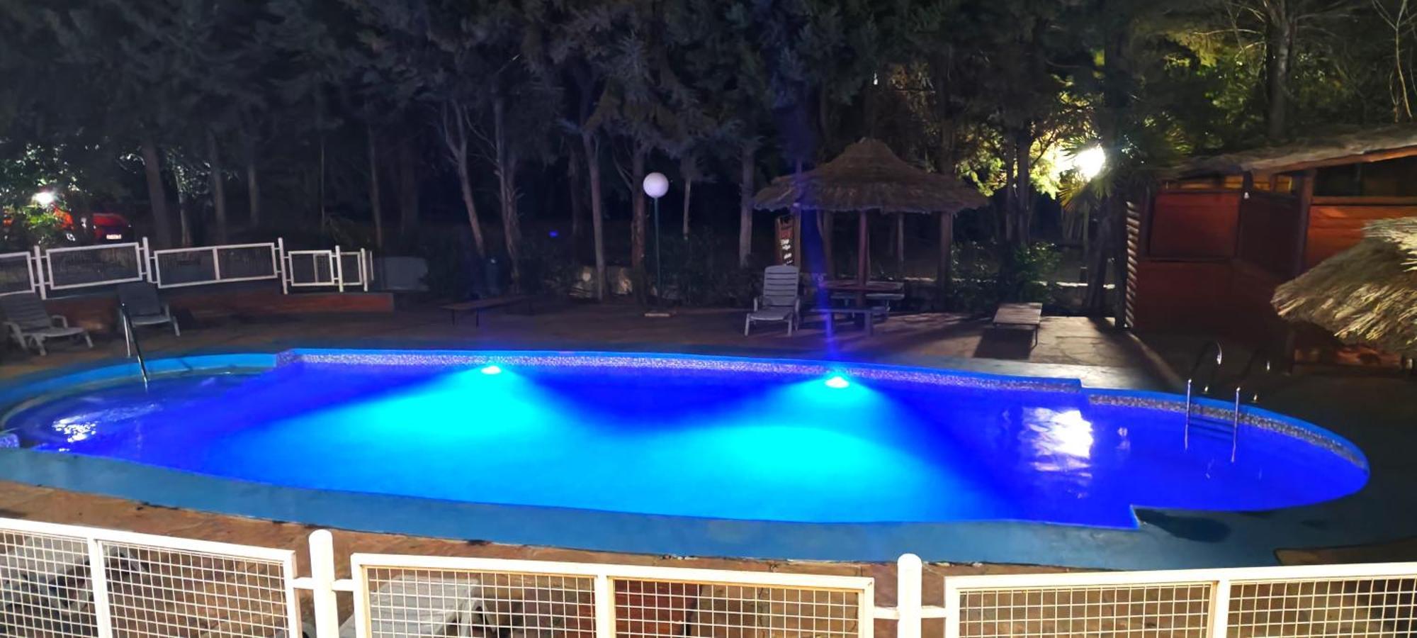 Cabanas El Refugio De Los Pajaros Merlo Exteriör bild